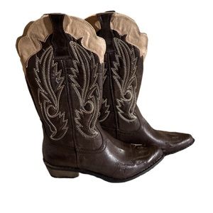NIB Coconuts Woman’s Cowboy Cowgirl Boys Cimmaron 7M